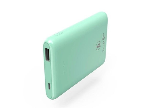 Έφτασε η ώρα για εξορμήσεις; Βρες το ιδανικό powerbank για να μην ξεμείνεις από μπαταρία στη μέση του πουθενά!