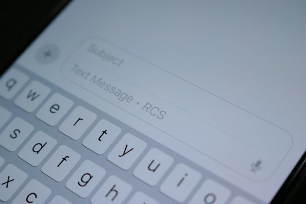 iPhone & Android join forces: End-to-end encryption is coming to RCS messages!