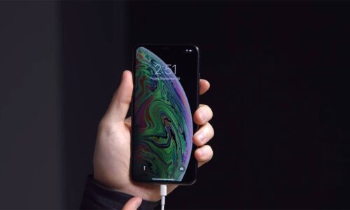 iPhone-XS-Max-XS-charging-issue