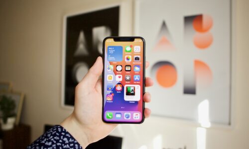 iOS 18.2: Μεγάλη Αλλαγή για τους Χρήστες iPhone στην Ε.Ε.